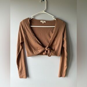 Moa Moa Front Knot Long Sleeve Wrap Size Medium